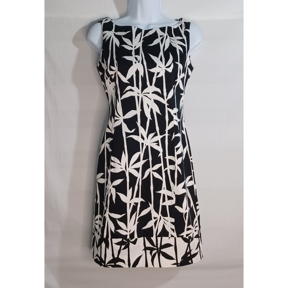 Women's Jones New York Black & White Stretch Zip Up Back w/ Slit Size 2 Petite